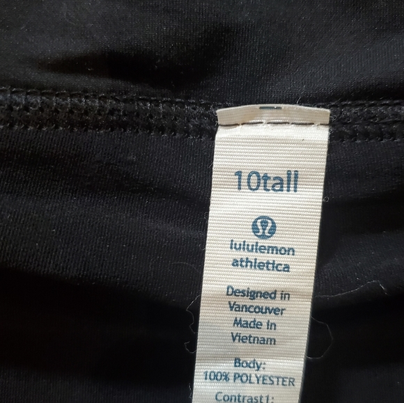 Lovely Lululemon Pacesetter Run Skirt - Picture 4 of 9